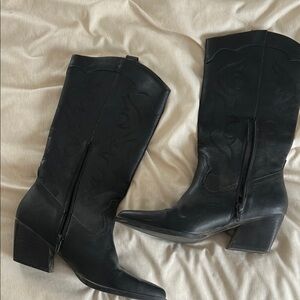 Dolce Vita kindred Black Heeled Boots